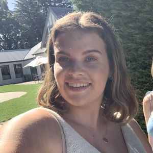 Meet your Posher, Georgia i phone xr